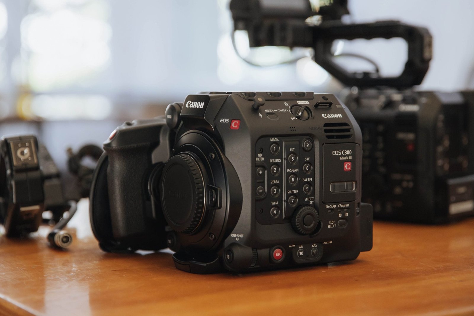 Canon c70. C300 Mark III. Canon EOS c300. Canon c300 mk3. Canon EOS c300 III.