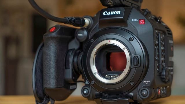 Canon-EOS-C300-Mark-III-640x360_01