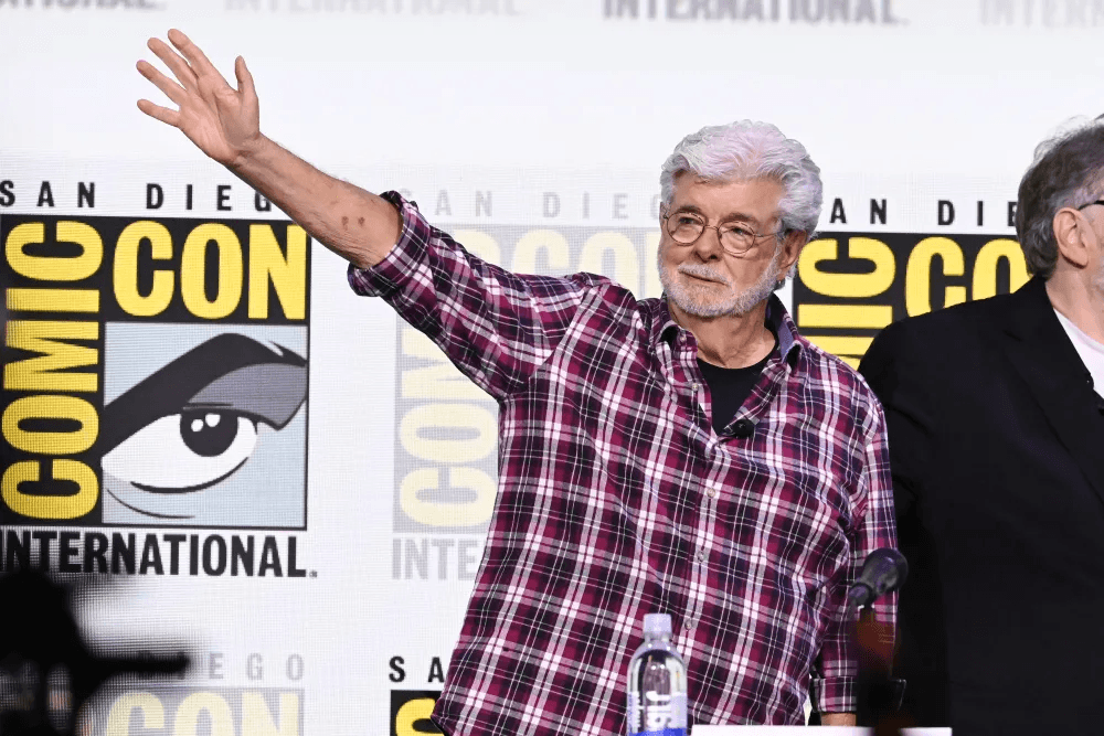George Lucas Faz Estreia Histórica na Comic-Con e Revela o Museu de Arte Narrativa!